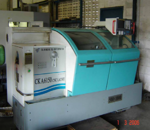 machines_07_cnc_lathe